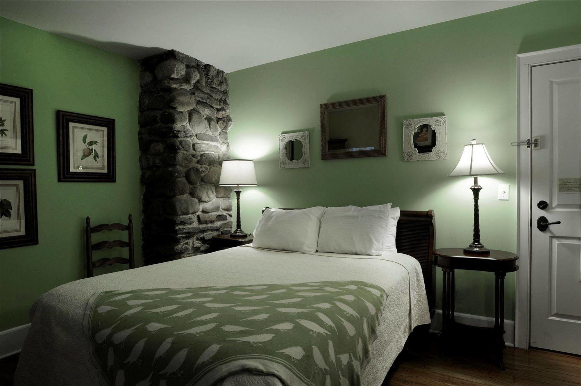 Buttermilk Falls Inn & Spa Milton Eksteriør billede
