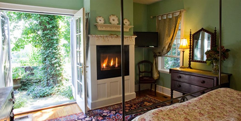 Buttermilk Falls Inn & Spa Milton Eksteriør billede